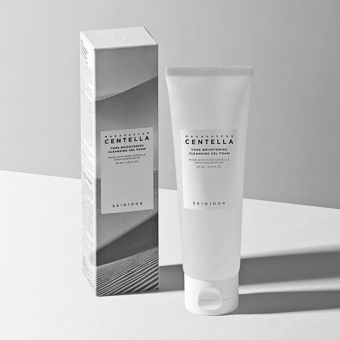 SKIN1004- Madagascar Centella Tone Brightening Cleansing Gel Foam 125ml