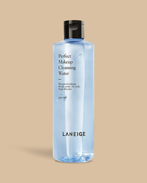 A cleansing water with mint extract that removes waterproof makeup and cleanses pores for a refreshingly smooth finish.