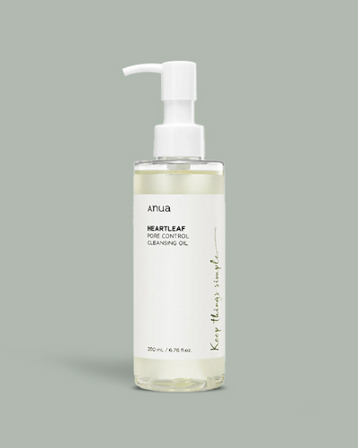 The Anua Heartleaf Pore Control Cleansing Oil is a non-comedogenic and mild cleansing oil that's especially suitable for the acne-prone skin. The lightweight formula lets your pores breathe and won't clog them. Feel the make-up and sunscreen melt right off your skin and enjoy a refreshed and hydrated skin right after cleansing.