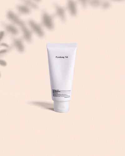 Dry, flaky skin. Easily irritated skin. Skin with excessive oil production with frequent blemishes. If any of these conditions describes your skin, Pyunkang Yul's Peeling Gel is for you. This obagi-type exfoliator is made with gentle ingredients including betain salicylate, derived from sugar beets, which effortlessly lifts and rids unwanted skin cells. Allantoin, extracted from comfrey leaves and roots, puts moisture back into skin. Use once or twice a week for a smoother, glowing complexion